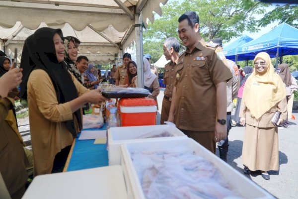 Warga Sambut Gembira Pasar Pangan Murah di Pangkep: Terima Kasih Pemerintah!