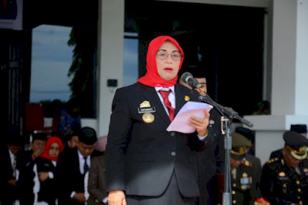 Bupati Ratnawati Ajak Warga Sinjai Teladani Pahlawan dan Wujudkan Generasi Sehat