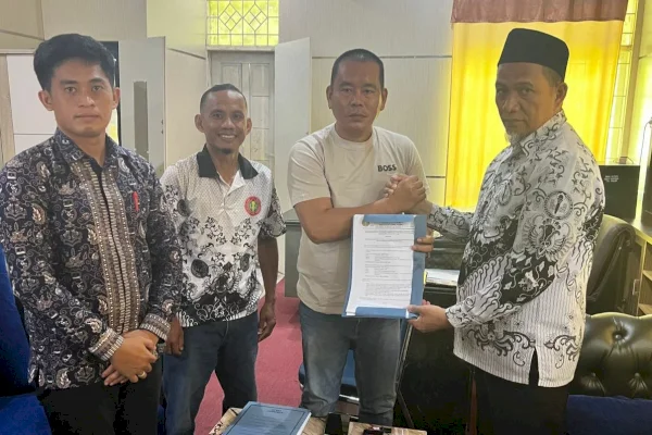 DPRD Lutra Kawal Permohonan Grasi Dua Guru PTDH