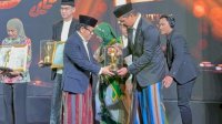 Bantaeng Mendapat Pengakuan Nasional, Bupati Uji Nurdin Sabet Pesantren Award