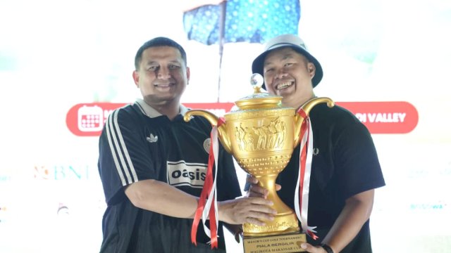 Wali Kota Makassar, Munafri Arifuddin membuka secara resmi Mayor’s Cup Golf Tournament.