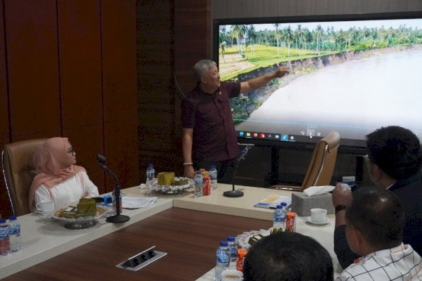 Bupati Irwan Harap Komisi B DPRD Sulsel Kawal Penanganan Abrasi di Wilayah Pertanian