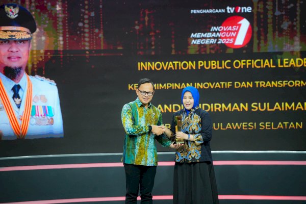 Diterima Wagub Fatmawati, Andi Sudirman Raih Penghargaan Pemimpin Inovatif dan Transformatif