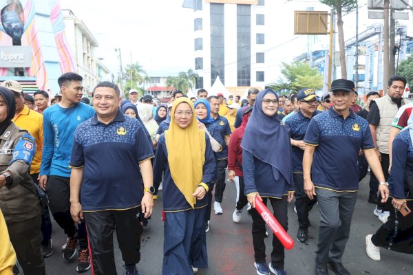Semangat Kebersamaan Warnai HUT Makassar ke-418: ASN dan Warga Menyatu di Pantai Losari