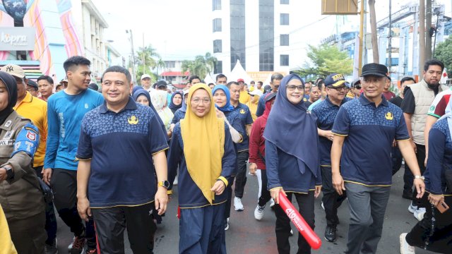 Wali Kota Makassar, Munafri Arifuddin, bersama Ketua TP PKK Makassar.