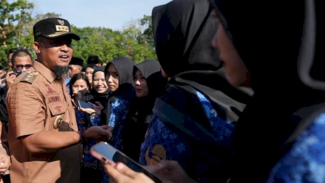 Gubernur Sulawesi Selatan, Andi Sudirman Sulaiman.
