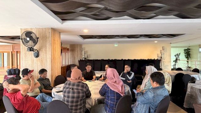 Rapat Persiapan pelantikan Pengurus Daerah (Pengda) Jaringan Media Siber Indonesia (JMSI) Provinsi Sulawesi Selatan periode 2025-2030.