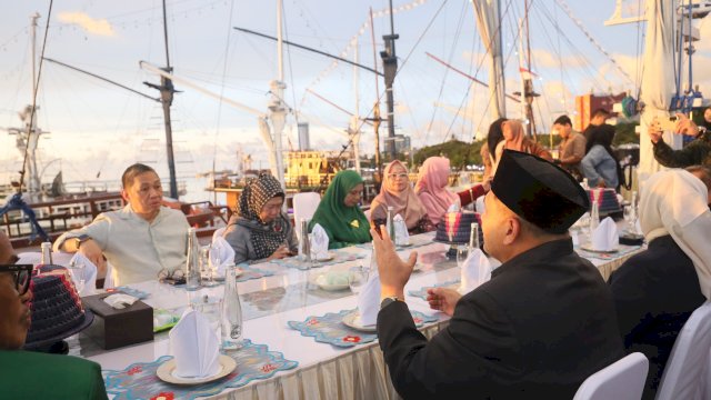 Wali Kota Makassar, Munafri Arifuddin, bersama Wakil Wali Kota Aliyah Mustika Ilham saat menerima kunjungan Wakil Menteri Luar Negeri, Muhammad Anis Matta.