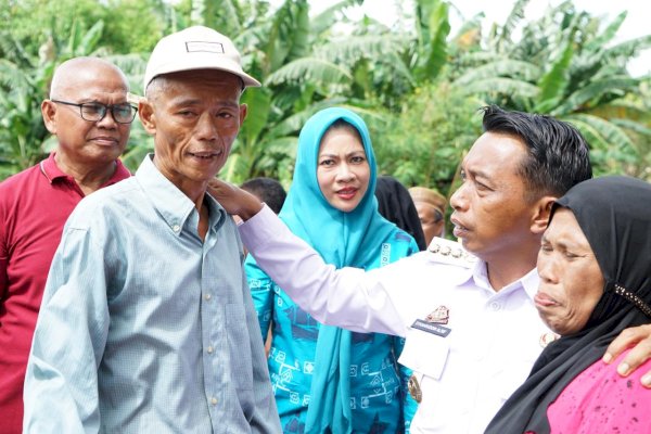 Bupati Sidrap Hadirkan Senyum Baru untuk Amir Lewat Bantuan Rumah Layak Huni