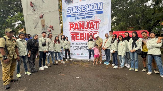 Atlet panjat tebing Makassar.