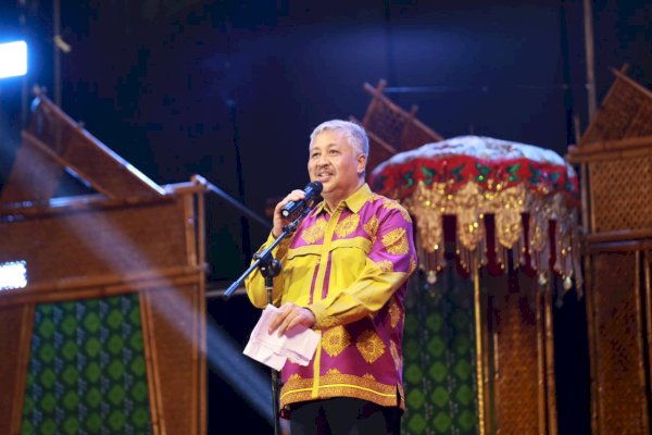 Pinrang Catat Sejarah! Festival Folklore Internasional Pertama Resmi Dibuka
