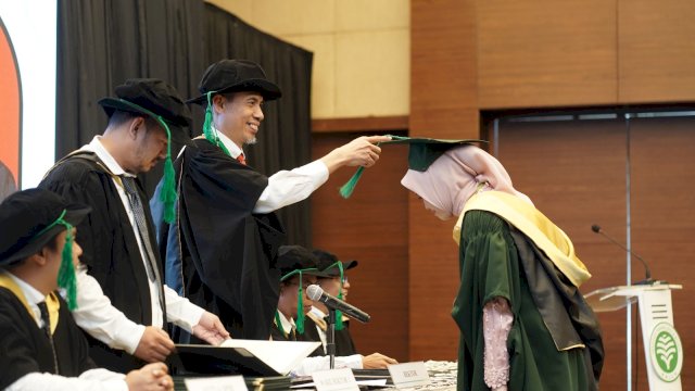 Kalla Institute resmi mewisuda 28 lulusan Tahun Akademik 2025.