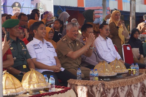 Bupati Irwan Optimis Parade Fashion Street Dongkrak Daya Saing Pariwisata Pinrang