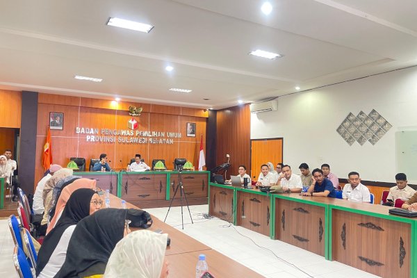 Bawaslu Sulsel Perkuat Arah P2P Daring 2025: Tekankan Peran Kader Lokal dalam Pengawasan