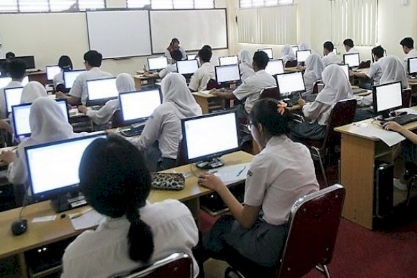 Catat! Jadwal TKA 2025 untuk Siswa SMA Dimulai 3 November, Ini Tata Tertibnya