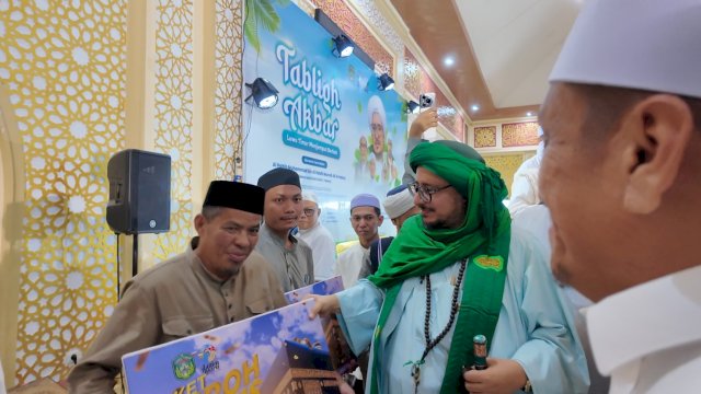 Lima ASN Kembali Terima Hadiah Umrah Gratis pada Tabligh Akbar Luwu Timur