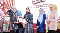 Lewat Tarian Riringgo, dr. Ani Antar Lutim Juara 1 Parade Wastra di Expo Kreatif Andalan 2025