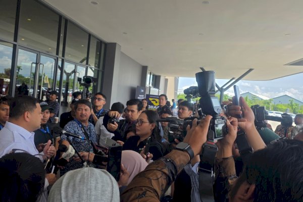 HUT Kota Makassar 2025: Nikah Massal, Sunatan Gratis, dan Ribuan Aksi Sosial Meriahkan Kota