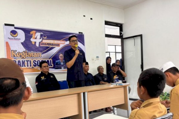Teguh Iswara Suardi dan NasDem Barru Gelar Baksos di MTs Al Munawwarah