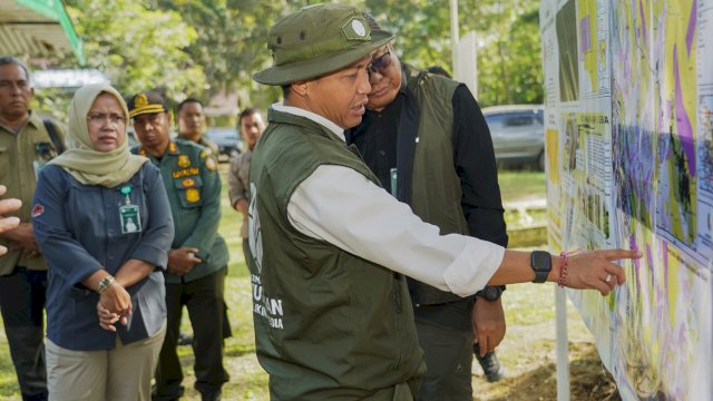 Setelah Rangkaian Banjir dan Longsor, Menhut Raja Juli Pastikan Reformasi Tata Kelola Kehutanan Dimulai