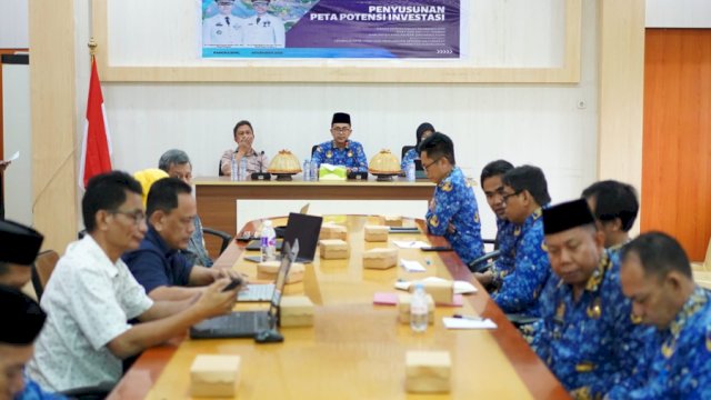 Pangkep Menuju Pusat Investasi Baru: BAPPERIDA Bahas Peta Potensi Bersama Unhas