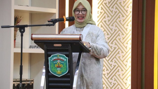 Wabup Lutim Puspawati Hadiri Wisuda Tahfidz, Sebut Pondok Pesantren Sebagai Mercusuar Ilmu