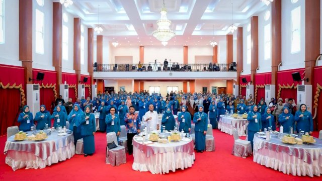 Buka Rakerda TP PKK Sulsel 2025, Gubernur Andi Sudirman: Peran PKK untuk Kesejahteraan Keluarga