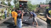 Jalan Rusak 20 Tahun Akhirnya Diperbaiki, Bupati Lutra: Terima Kasih Atas Bantuan dari Bapak Gubernur Sulsel