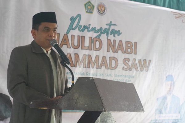 Silaturrahmi Jadi Pesan Utama Wabup Sudirman pada Peringatan Maulid Kemenag Pinrang