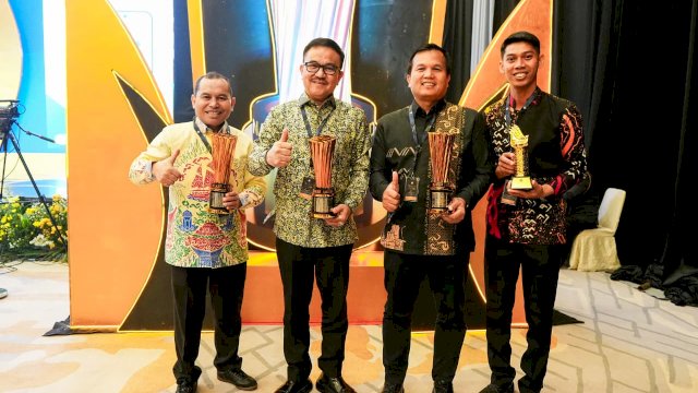 Perolehan empat penghargaan sekaligus pada ajang Naker Inspirational Leadership Award 2025.