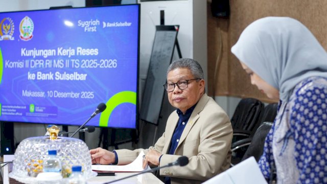 Kunjungan kerja reses Komisi II DPR RI ke Bank Sulselbar.