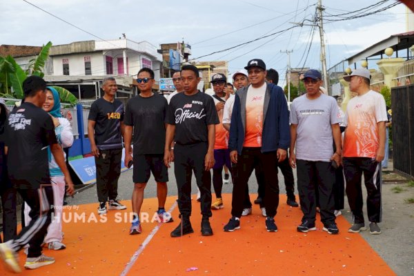 Bupati Syaharuddin Lepas 1.500 Peserta Sidrap Timur Berlari 2025