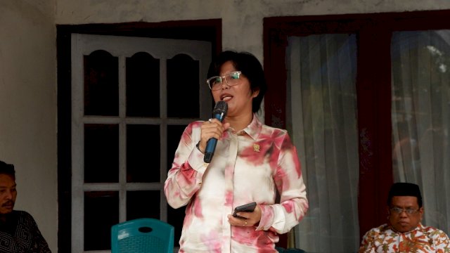 Wakil Ketua DPRD Kabupaten Gowa, Tyna Haji Ti&rsquo;no Dg Mawangi.