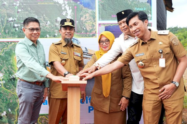 Gubernur Sulsel Lakukan Groundbreaking Matano Belt Road, Hubungkan Luwu Timur–Sulteng via Darat