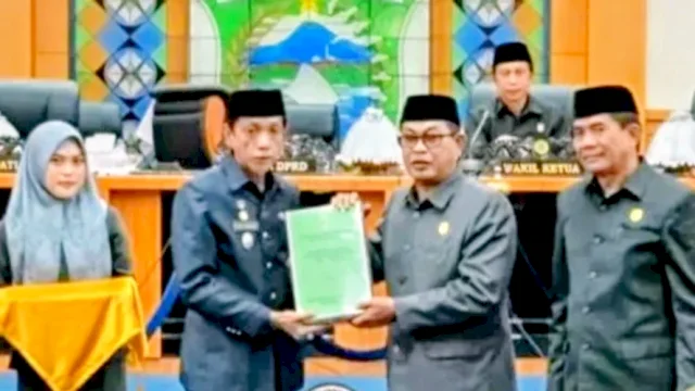 Ketua DPRD Haris Gani: Semangat Kebersamaan Kunci APBD 2026 Pro-Rakyat