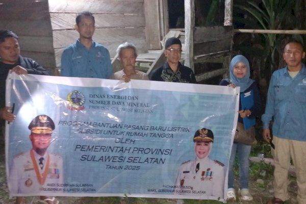 Pemprov Sulsel Salurkan Bantuan Listrik BPBL dan LTSHE bagi Masyarakat Tidak Mampu dan Wilayah Terpencil