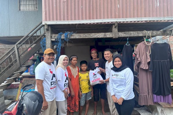 Tebar Kebaikan, PSI Sulsel Konsisten Keliling Daerah Berbagi Jumat Berkah