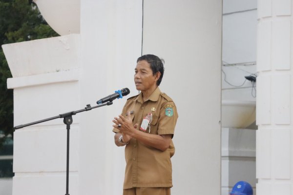 Pimpin Apel, Kadis PMD Lutim Tekankan Akhlak dan Integritas ASN