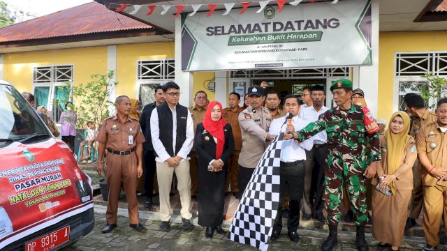 Tasming Hamid Lepas Tim Pasar Murah, Pemkot Parepare Salurkan 700 Paket untuk 22 Kelurahan