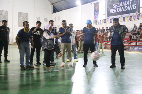 Puluhan Pemain Pro Tampil di Futsal Uncledils MGM 2025, Wabup Lutim Buka Turnamen