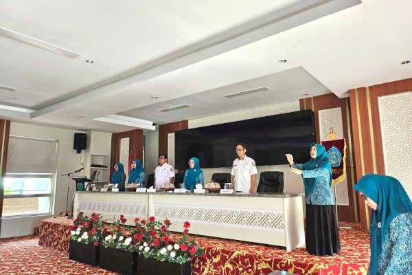 TP PKK Lutim Dorong Pemanfaatan Pekarangan sebagai Sumber Pangan Keluarga