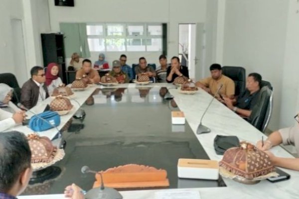 DPRD Barru Ingatkan Bank: Penagihan Kredit Tak Boleh Intimidatif