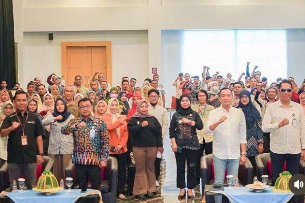 Dispar Makassar Perkuat Ekonomi Kreatif Lewat Sosialisasi Merek