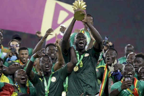 Bukan Cuma Juara, Sadio Mane Selamatkan Wajah Sepak Bola Afrika