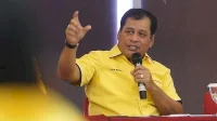 Nurdin Halid ke Plt Ketua Golkar Sulsel: Tak Usah Buru-buru Musda, Solidkan Dulu Kader