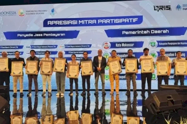 Bank Sulselbar Terima Apresiasi Mitra Partisipatif Sulsel