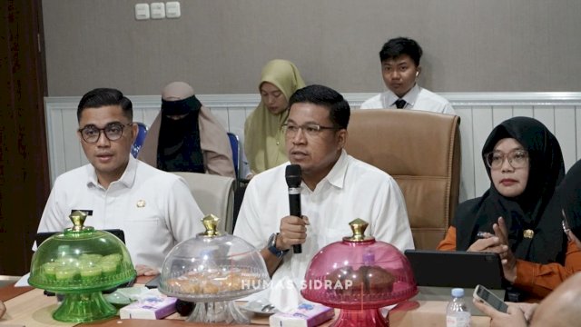 Rapat Koordinasi Penyusunan Publikasi Daerah Dalam Angka (DDA) 2026 serta pemenuhan data pertumbuhan ekonomi Kabupaten Sidrap Tahun 2025. (Dok. Humas Pemkab Sidrap).