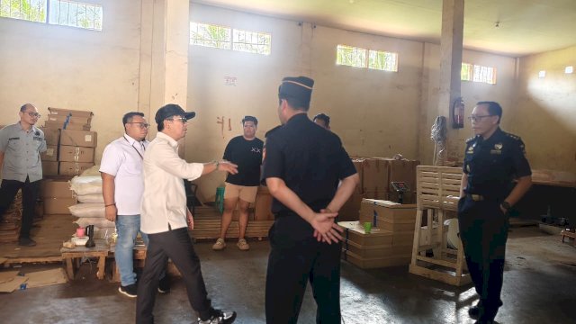 Bupati Soppeng&nbsp;Suwardi Tegaskan Penggunaan Pita Cukai Rokok