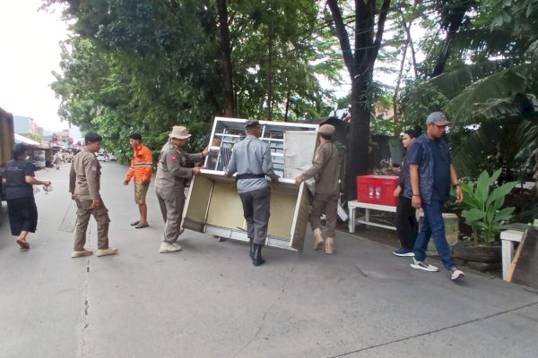 Macet Bertahun-tahun: Bangunan Liar Ditertibkan, Jalan Saripa Panakkukang Kembali Lenggang