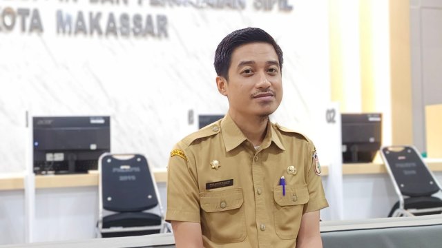 Kepala Disdukcapil Kota Makassar, Muh Hatim.